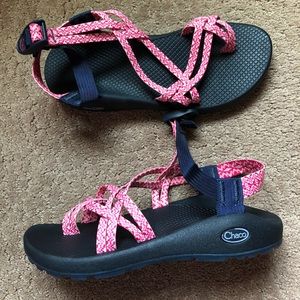 fusion rose chacos